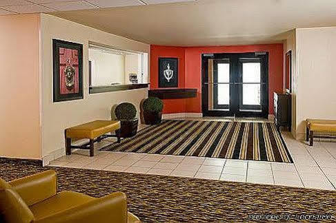 Extended America - Philadelphia - - East 2* Plymouth Meeting